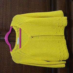 Ladies yellow sweater